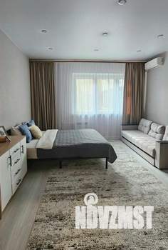 2-к квартира, посуточно, 64м2, 1/1 этаж