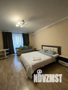 1-к квартира, посуточно, 62м2, 6/16 этаж