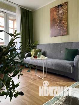 1-к квартира, посуточно, 36м2, 2/9 этаж