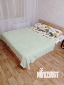 Студия квартира, посуточно, 28м2, 2/9 этаж