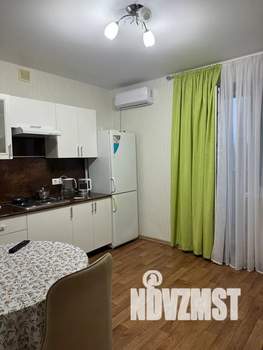 Студия квартира, посуточно, 22м2, 6/9 этаж