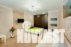 1-к квартира, посуточно, 38м2, 15/16 этаж