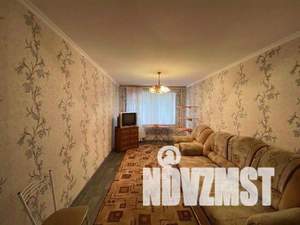 3-к квартира, посуточно, 70м2, 3/9 этаж