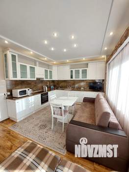 1-к квартира, посуточно, 72м2, 3/9 этаж