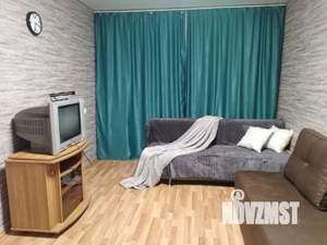 1-к квартира, посуточно, 50м2, 1/1 этаж