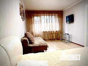 1-к квартира, посуточно, 34м2, 4/5 этаж