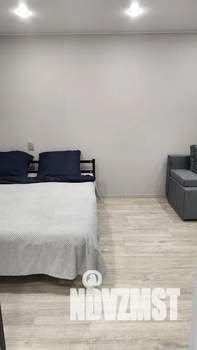 1-к квартира, посуточно, 33м2, 2/9 этаж