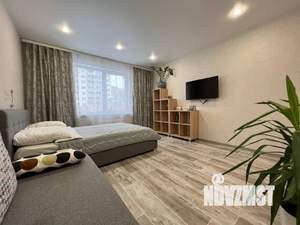 1-к квартира, посуточно, 40м2, 9/9 этаж