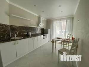 1-к квартира, посуточно, 38м2, 4/9 этаж