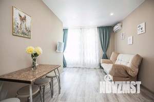 2-к квартира, посуточно, 55м2, 1/1 этаж