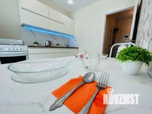 1-к квартира, посуточно, 40м2, 2/10 этаж