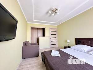 1-к квартира, посуточно, 37м2, 1/1 этаж