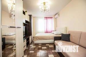 1-к квартира, посуточно, 38м2, 1/1 этаж