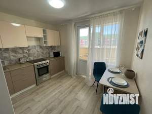 1-к квартира, посуточно, 42м2, 13/18 этаж