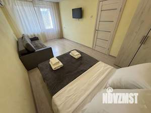 1-к квартира, посуточно, 42м2, 5/9 этаж