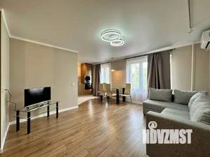 3-к квартира, посуточно, 72м2, 1/1 этаж