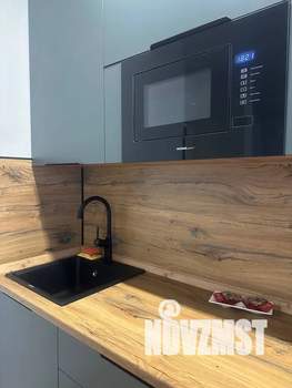 Студия квартира, посуточно, 37м2, 13/18 этаж