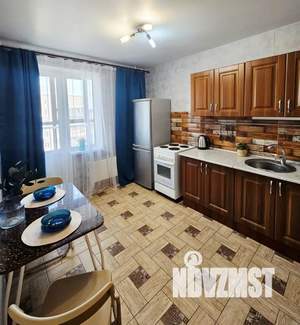 1-к квартира, посуточно, 38м2, 10/10 этаж