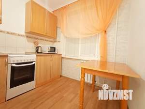 3-к квартира, посуточно, 57м2, 1/1 этаж