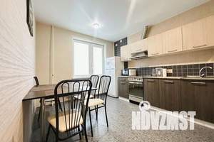 1-к квартира, посуточно, 36м2, 6/9 этаж