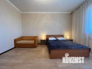 3-к квартира, посуточно, 72м2, 1/1 этаж