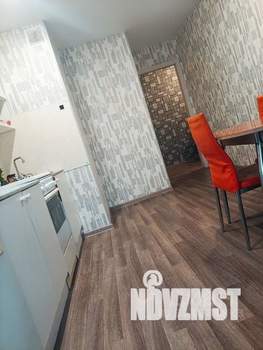 1-к квартира, посуточно, 45м2, 3/15 этаж