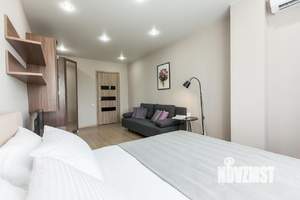 1-к квартира, посуточно, 37м2, 4/10 этаж