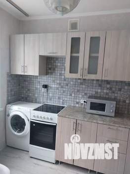 1-к квартира, посуточно, 34м2, 3/9 этаж