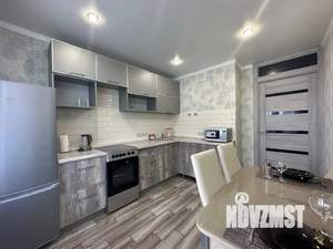 1-к квартира, посуточно, 38м2, 6/9 этаж