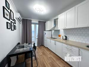 1-к квартира, посуточно, 42м2, 1/1 этаж