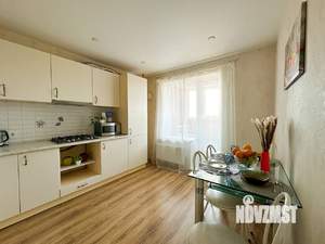 1-к квартира, посуточно, 35м2, 4/9 этаж