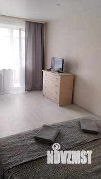 1-к квартира, посуточно, 36м2, 6/9 этаж