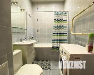 1-к квартира, посуточно, 36м2, 2/9 этаж