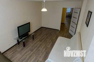 3-к квартира, посуточно, 83м2, 1/10 этаж