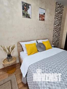 1-к квартира, посуточно, 38м2, 2/10 этаж