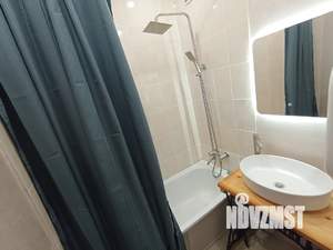 1-к квартира, посуточно, 37м2, 6/10 этаж