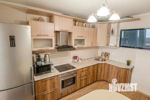 3-к квартира, посуточно, 80м2, 1/1 этаж