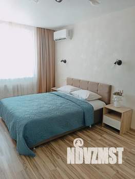 1-к квартира, посуточно, 40м2, 21/26 этаж