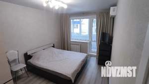 1-к квартира, посуточно, 33м2, 3/9 этаж