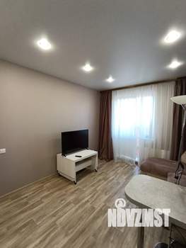 2-к квартира, вторичка, 63м2, 8/18 этаж