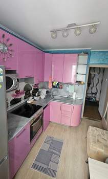 3-к квартира, вторичка, 65м2, 9/9 этаж