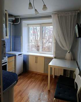 2-к квартира, вторичка, 42м2, 2/5 этаж