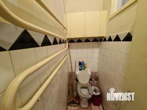 3-к квартира, вторичка, 74м2, 1/3 этаж