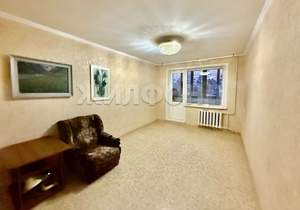 2-к квартира, вторичка, 47м2, 3/5 этаж