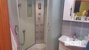 3-к квартира, вторичка, 64м2, 1/9 этаж