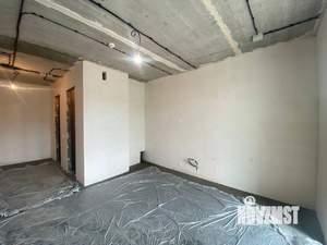 2-к квартира, вторичка, 68м2, 1/3 этаж