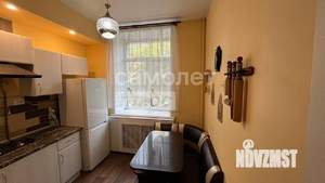 2-к квартира, вторичка, 59м2, 1/3 этаж
