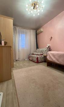 4-к квартира, вторичка, 109м2, 5/8 этаж