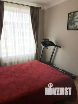 4-к квартира, вторичка, 170м2, 2/5 этаж