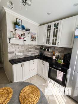 2-к квартира, вторичка, 44м2, 8/9 этаж
